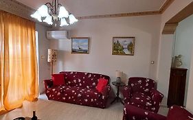 Sq Varnava Apartment Athens